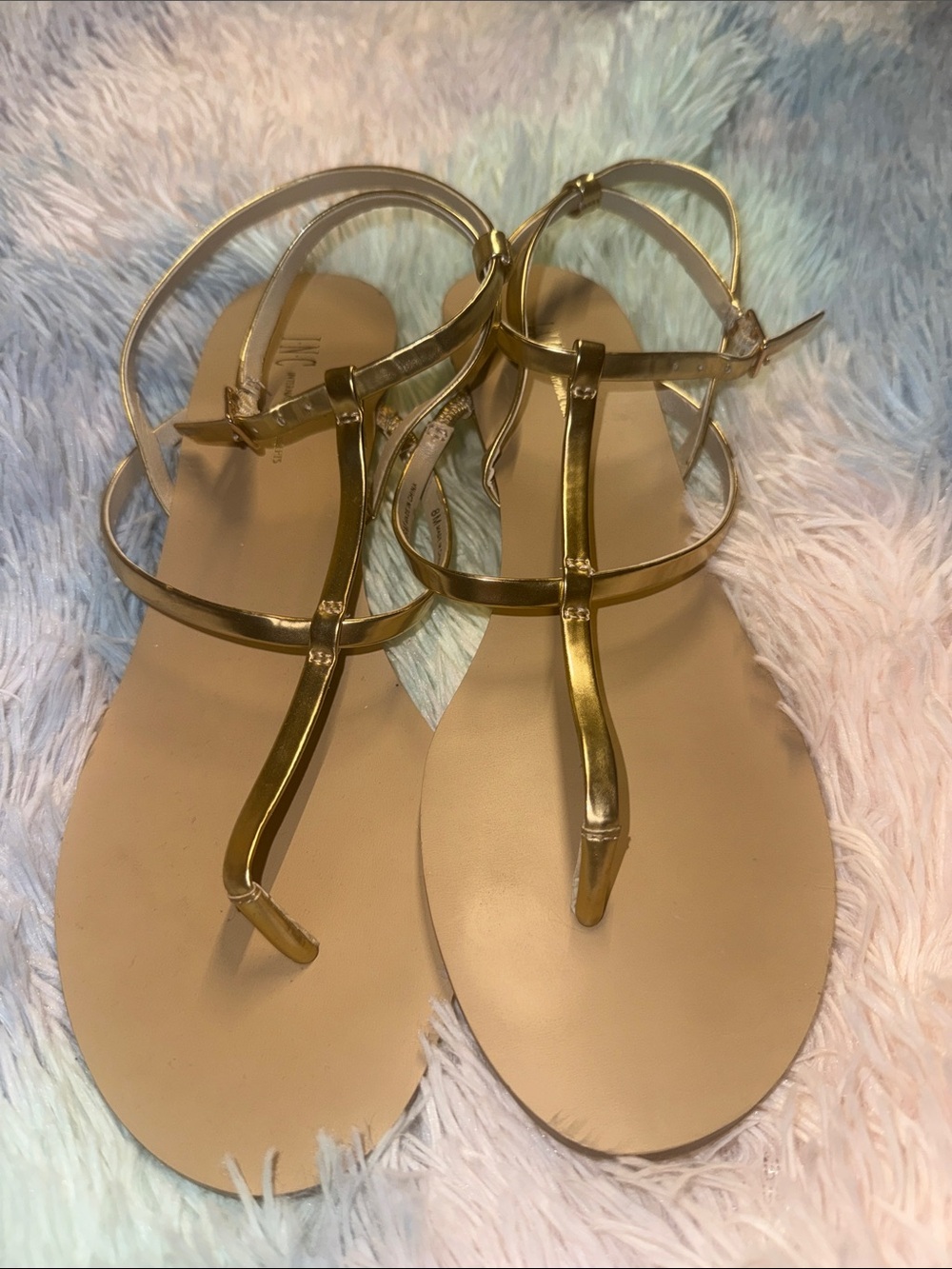 Gold T-Strap flip flop Women's Sandals low heel